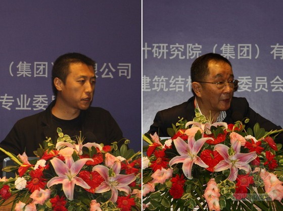 李虎（左）和傅學怡在演講