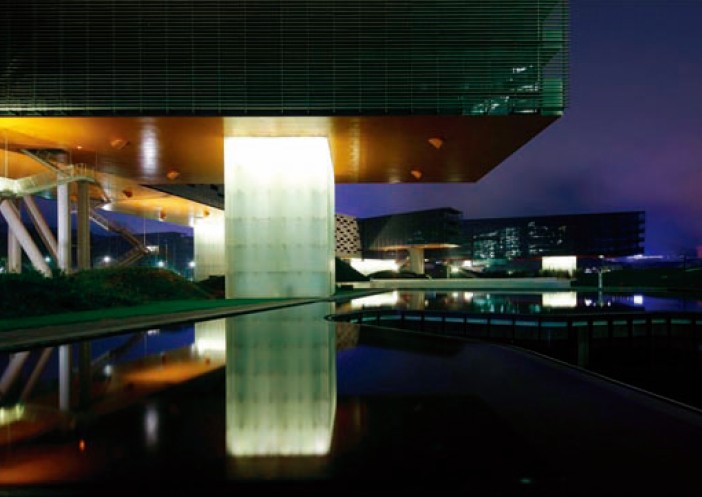 水平的摩天樓——深圳萬科中心